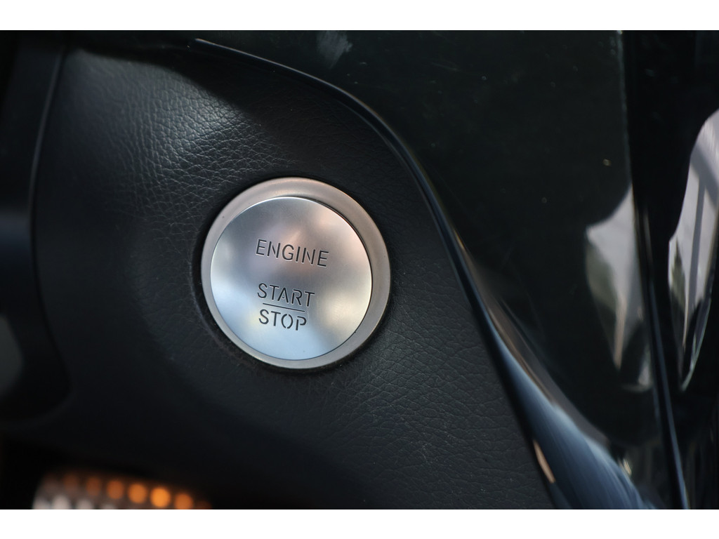 Mercedes-Benz GLE 350 d 4MATIC AMG V6 I Airmatic I 360 camera I Trekhaak I Panorama dak | Stoelverwarming I Verwarmd stuurwiel I 47531659-32.jpg | Sterdome B.V.