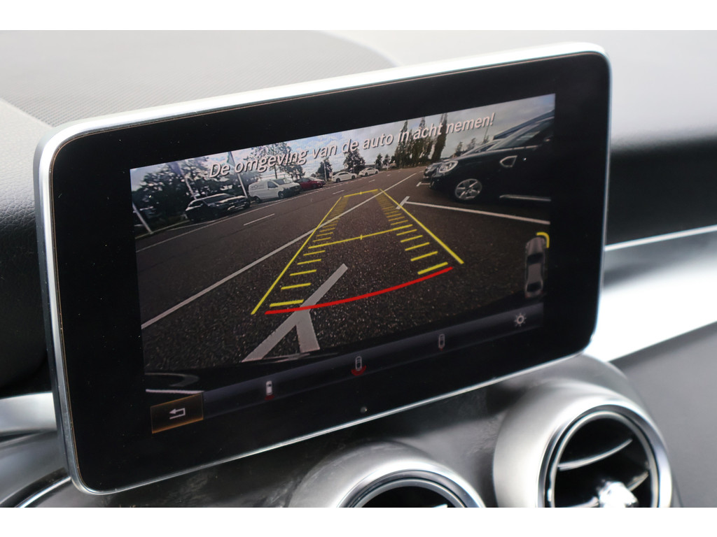 Mercedes-Benz GLC Coupé 250 4MATIC l AMG l Burmerster l Comand l Wegklapbare trekhaak l LED adaptief l Sfeerverlichting l Memory pakket voor bestu 47594442-1.jpg | Sterdome B.V.