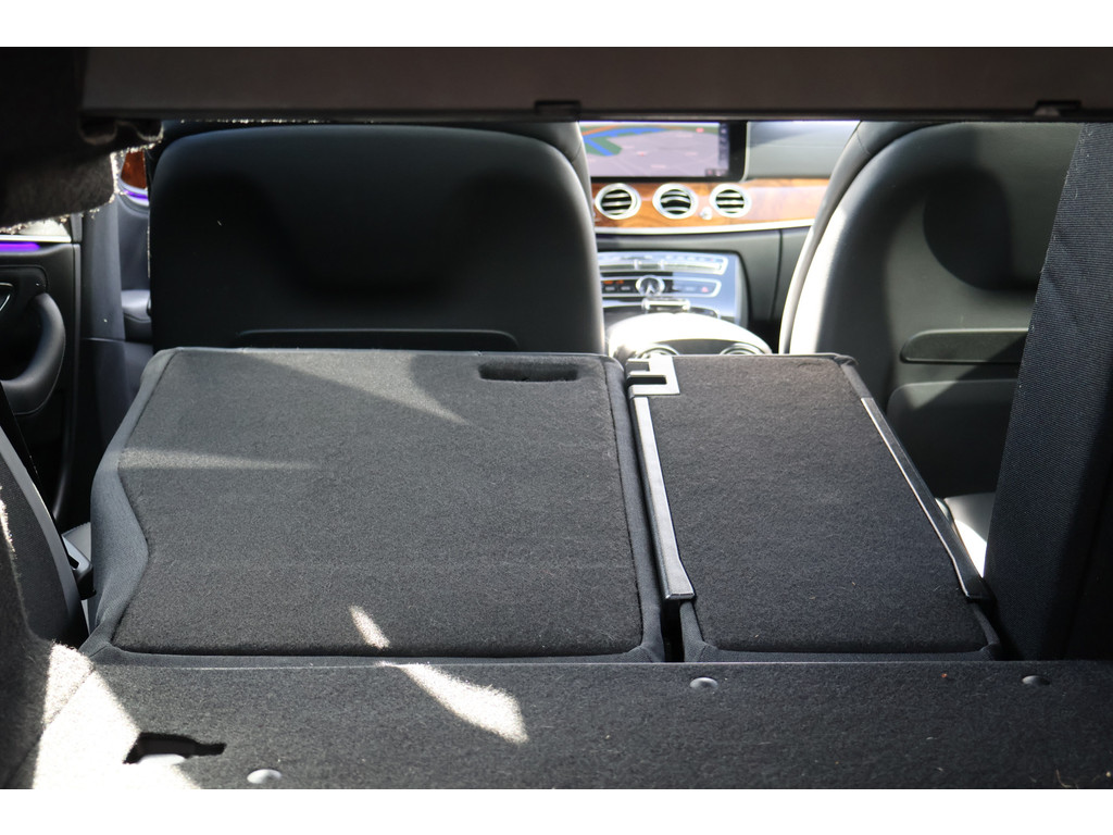 Mercedes-Benz E-Klasse 200 Exclusive l AIRMATIC luchtvering l Panoramadak l Memory l Burmerster l DISTRONIC l LED intelligent l Comand l Sfeerverlichti 47684498-25.jpg | Sterdome B.V.
