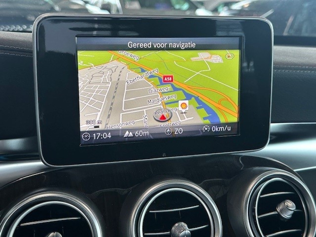 Mercedes-Benz C-Klasse 180 Ambition l AMG l Panoromadak l Luchtvering Airmatic l Camera l Leder Twin l LED l Airconditioning l PTS l 47955148-15.jpg | Sterdome B.V.