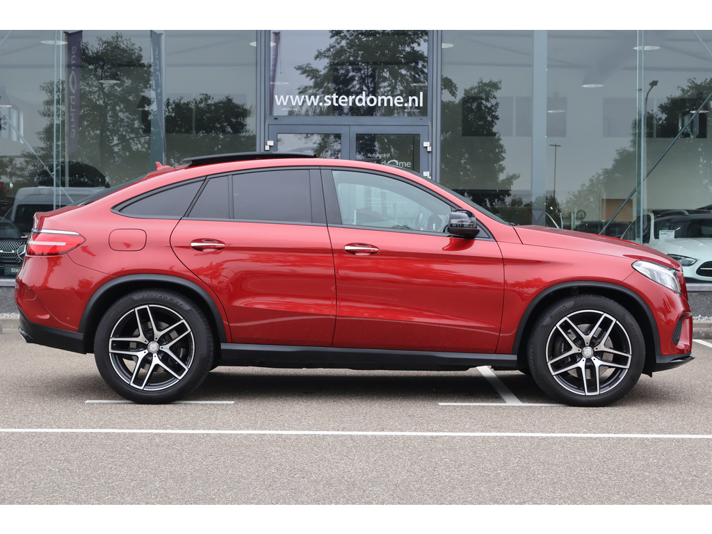 Mercedes-Benz GLE 500 4MATIC AMG Sport Edition l V8 456 PK l AIRMATIC l Panoramadak l Memory pakket l Wegklapbare trekhaak l Night pakket l Sport 48183797-2.jpg | Sterdome B.V.