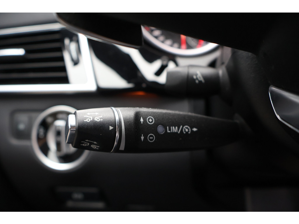 Mercedes-Benz GLE 500 4MATIC AMG Sport Edition l V8 456 PK l AIRMATIC l Panoramadak l Memory pakket l Wegklapbare trekhaak l Night pakket l Sport 48183797-22.jpg | Sterdome B.V.