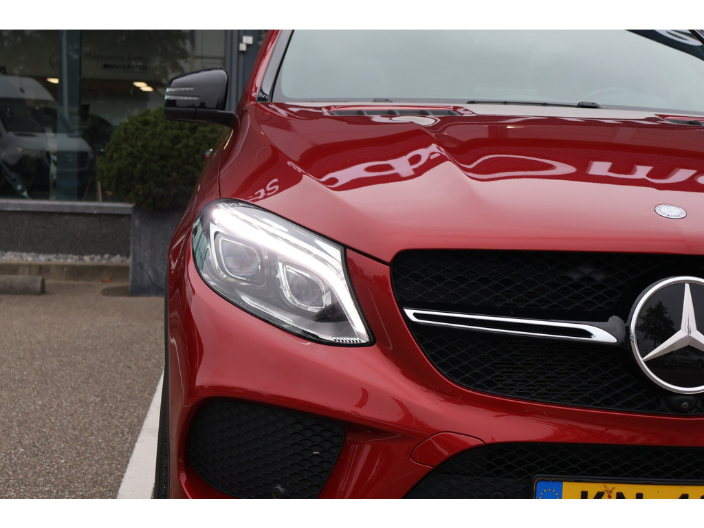 Mercedes-Benz GLE 500 4MATIC AMG Sport Edition l V8 456 PK l AIRMATIC l Panoramadak l Memory pakket l Wegklapbare trekhaak l Night pakket l Sport 48183797-25.jpg | Sterdome B.V.