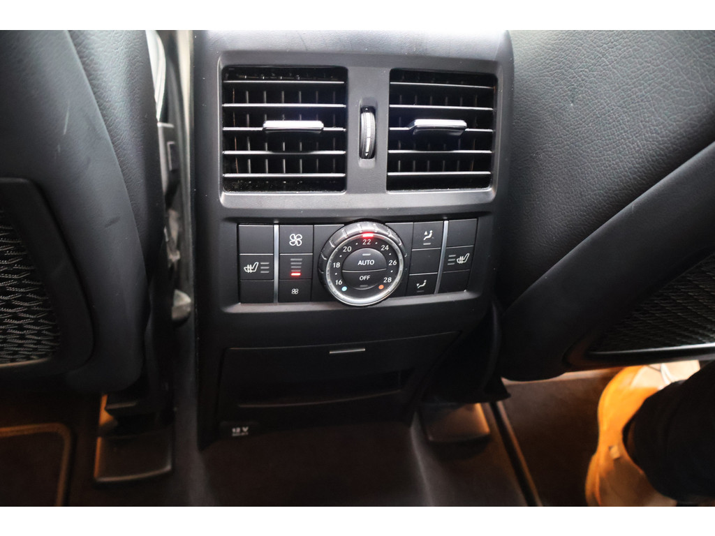 Mercedes-Benz GLE 500 4MATIC AMG Sport Edition l V8 456 PK l AIRMATIC l Panoramadak l Memory pakket l Wegklapbare trekhaak l Night pakket l Sport 48183797-36.jpg | Sterdome B.V.