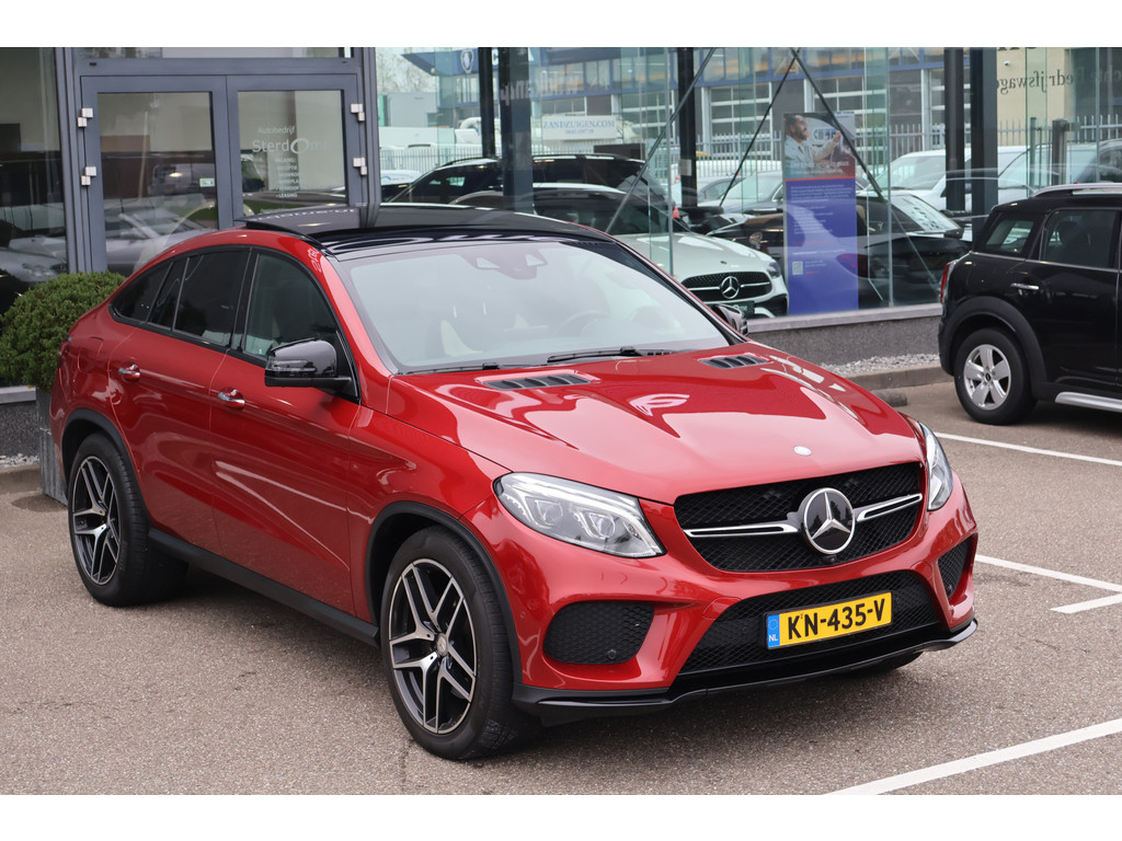 Mercedes-Benz GLE 500 4MATIC AMG Sport Edition l V8 456 PK l AIRMATIC l Panoramadak l Memory pakket l Wegklapbare trekhaak l Night pakket l Sport 48183797-49.jpg | Sterdome B.V.