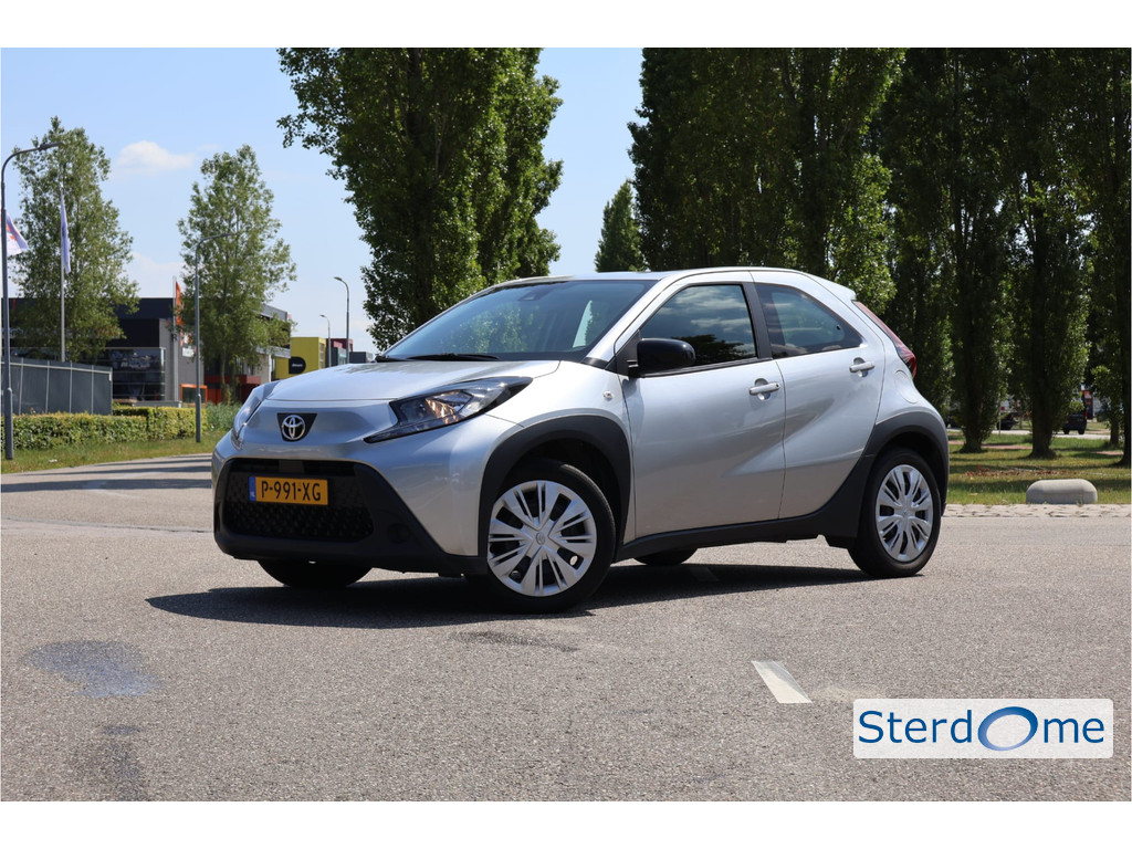 Toyota Aygo X 1.0 VVT-i MT Play I Achteruitrij camera I ACC I Airco I Apple/Android Carplay I Rij assistentie I Nederlandse auto I 48250908-0.jpg | Sterdome B.V.