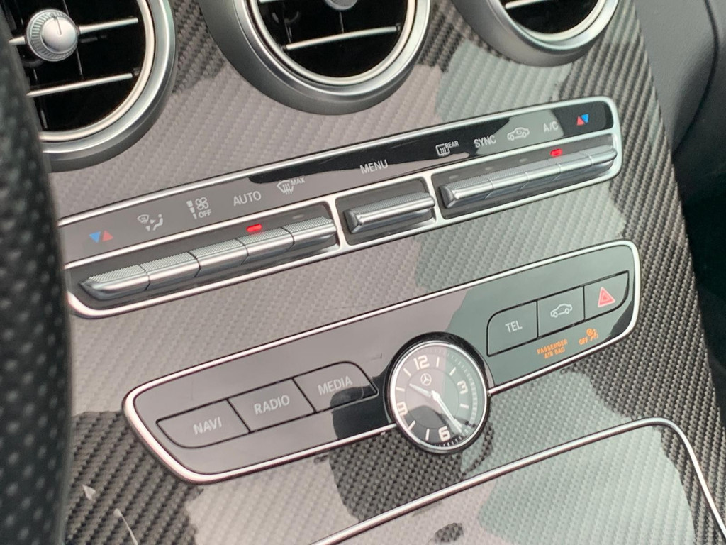 Mercedes-Benz C-Klasse Cabrio 300 Premium AMG Plus Pack l Memory pakket l MULTIBEAM LED l Aircap & Airscarf l MBUX l Head Up l 360 gr Camera l 48452929-23.jpg | Sterdome B.V.