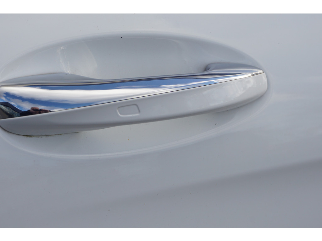 Mercedes-Benz GLC 300 4MATIC l AMG line l 245 PK l Panoramadak l Burmester l Stoelkoeling en stoelverwarming l Keyless Go l Distronic l Trekhaak w 48530313-20.jpg | Sterdome B.V.