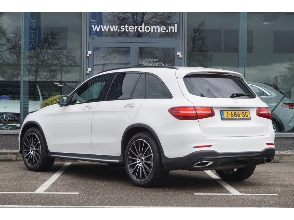 Mercedes-Benz GLC 300 4MATIC l AMG line l 245 PK l Panoramadak l Burmester l Stoelkoeling en stoelverwarming l Keyless Go l Distronic l Trekhaak w 48530313-8.jpg | Sterdome B.V.