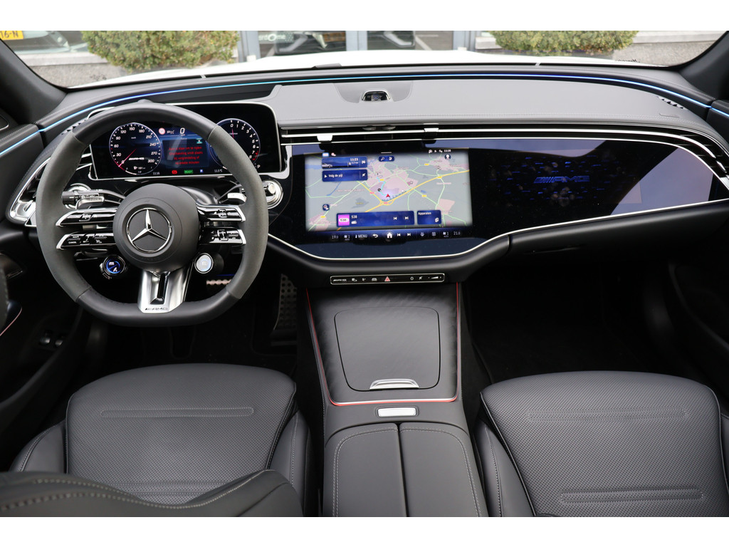 Mercedes-Benz E-Klasse Estate AMG 53 4MATIC+ Night Edition l Hyperscreen l Achteras Sturing l MULTIBEAM LED l Panoramadak l 360 gr Camera l Distronic P 48671807-1.jpg | Sterdome B.V.