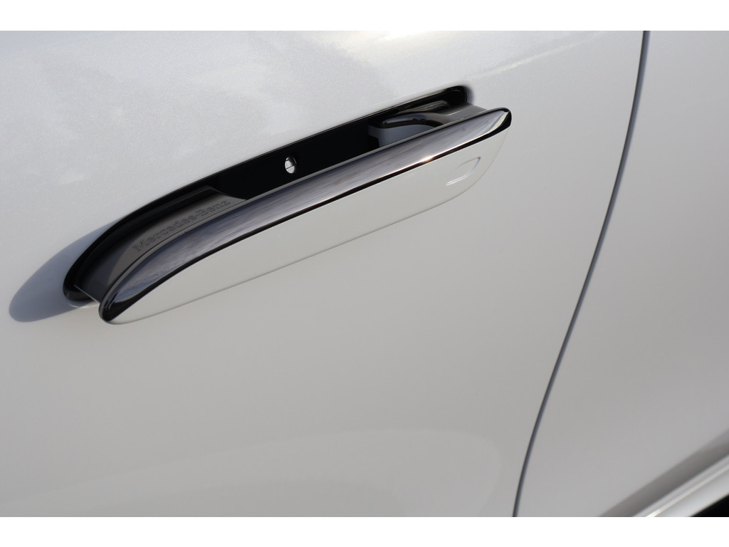 Mercedes-Benz E-Klasse Estate AMG 53 4MATIC+ Night Edition l Hyperscreen l Achteras Sturing l MULTIBEAM LED l Panoramadak l 360 gr Camera l Distronic P 48671807-24.jpg | Sterdome B.V.