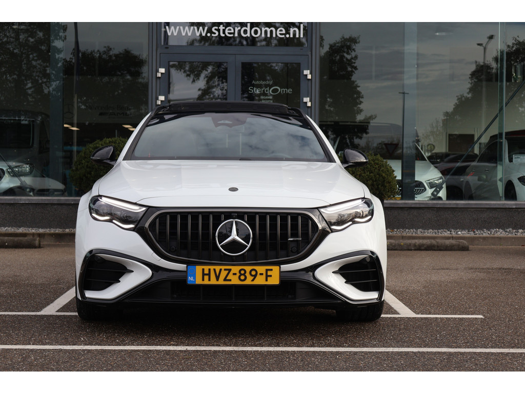 Mercedes-Benz E-Klasse Estate AMG 53 4MATIC+ Night Edition l Hyperscreen l Achteras Sturing l MULTIBEAM LED l Panoramadak l 360 gr Camera l Distronic P 48671807-4.jpg | Sterdome B.V.
