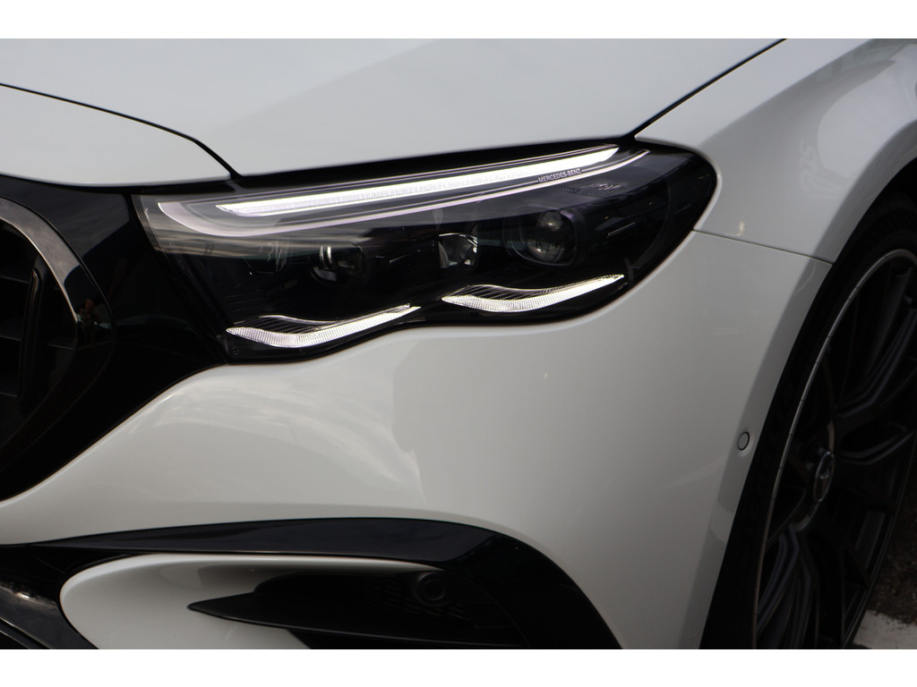 Mercedes-Benz E-Klasse Estate AMG 53 4MATIC+ Night Edition l Hyperscreen l Achteras Sturing l MULTIBEAM LED l Panoramadak l 360 gr Camera l Distronic P 48671807-7.jpg | Sterdome B.V.