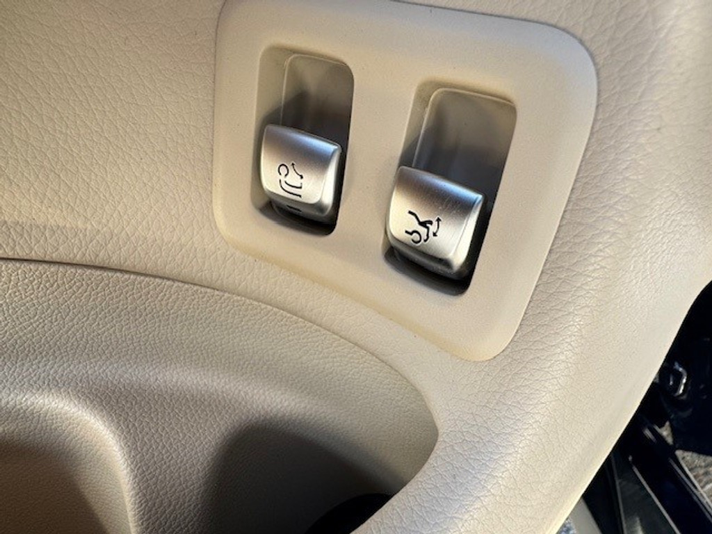 Mercedes-Benz GLC 250 4MATIC Premium Plus l Beige leder interieur l 360 gr Camera l Burmester l stoelverwarming l Memory l LEDl Trekhaak wegklapba 48758907-10.jpg | Sterdome B.V.