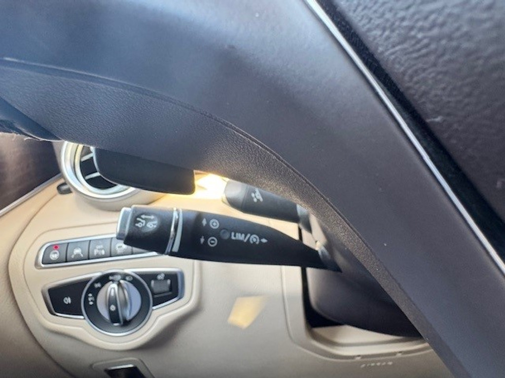 Mercedes-Benz GLC 250 4MATIC Premium Plus l Beige leder interieur l 360 gr Camera l Burmester l stoelverwarming l Memory l LEDl Trekhaak wegklapba 48758907-11.jpg | Sterdome B.V.