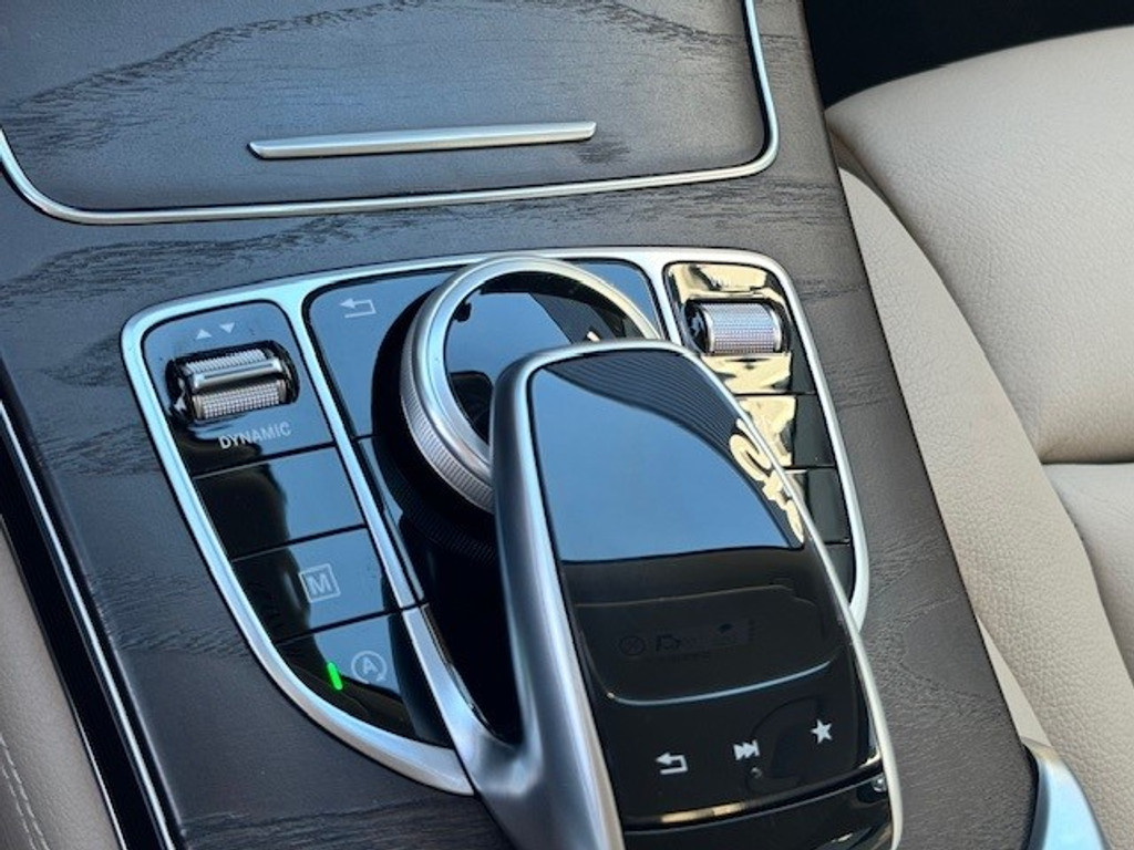 Mercedes-Benz GLC 250 4MATIC Premium Plus l Beige leder interieur l 360 gr Camera l Burmester l stoelverwarming l Memory l LEDl Trekhaak wegklapba 48758907-20.jpg | Sterdome B.V.