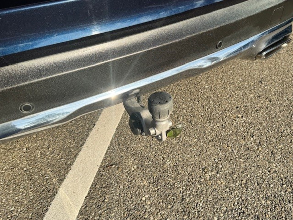 Mercedes-Benz GLC 250 4MATIC Premium Plus l Beige leder interieur l 360 gr Camera l Burmester l stoelverwarming l Memory l LEDl Trekhaak wegklapba 48758907-28.jpg | Sterdome B.V.