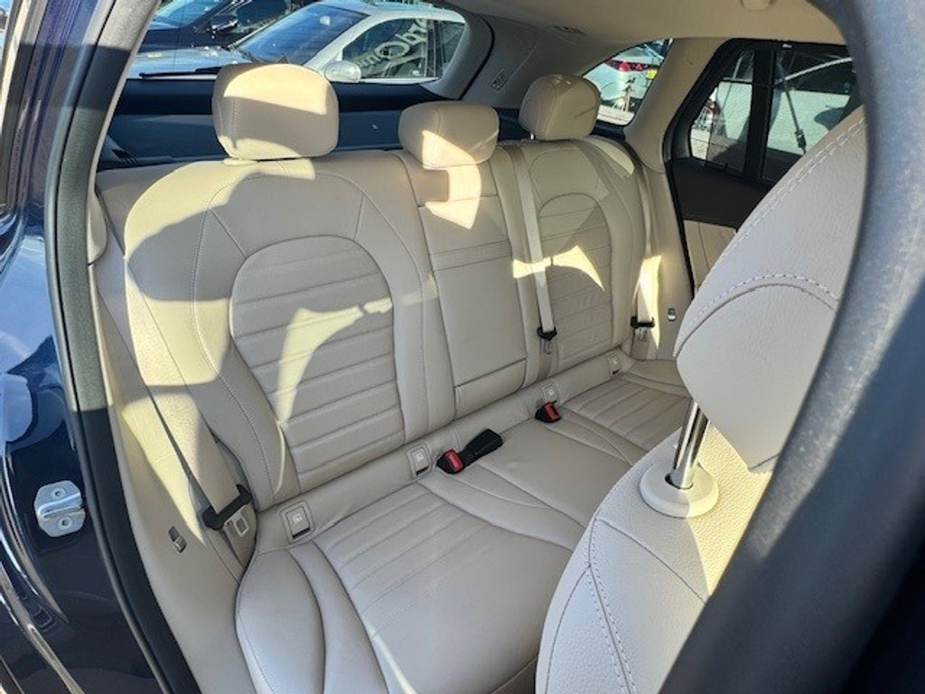 Mercedes-Benz GLC 250 4MATIC Premium Plus l Beige leder interieur l 360 gr Camera l Burmester l stoelverwarming l Memory l LEDl Trekhaak wegklapba 48758907-35.jpg | Sterdome B.V.