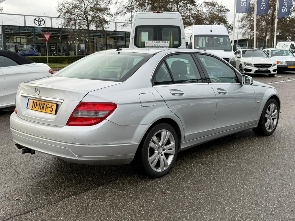 Mercedes-Benz C-Klasse 180 CGI BlueEFFICIENCY Business Class Avantgarde l Trekhaak l 1e Eigenaar l Tempomaat l Airco l Bluetooth telefonie l LM velgen 49821470-4.jpg | Sterdome B.V.