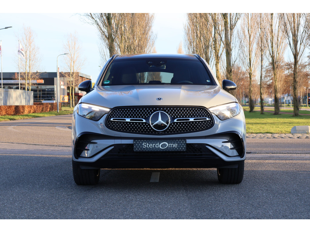 Mercedes-Benz GLC 400e 4MATIC AMG 381 PK I 2025 I Panorama dak I Head-up I 360 camera I Trekhaak I Burmester I Keyless Go I 20'' velgen I I Niveau 50255324-3.jpg | Sterdome B.V.
