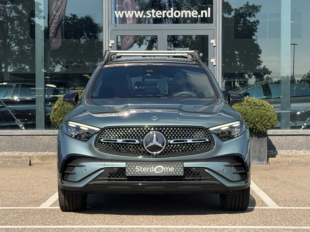 Mercedes-Benz GLC 300e 4MATIC AMG Line l AIRMATIC l Meesturende Achteras l Memory l DIGITAL LIGHT l 50260452-3.jpg | Sterdome B.V.