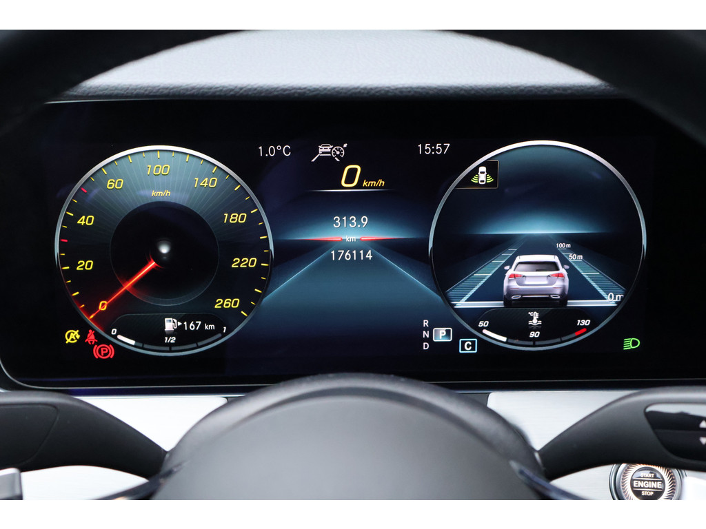 Mercedes-Benz E-Klasse 220 d Exclusive Line l Panoramadak l Trekhaak l Widescreen l Deelbare achterbank l LED HIGH PERFORMANCE lStoelverwarming l Dode 50401092-1.jpg | Sterdome B.V.