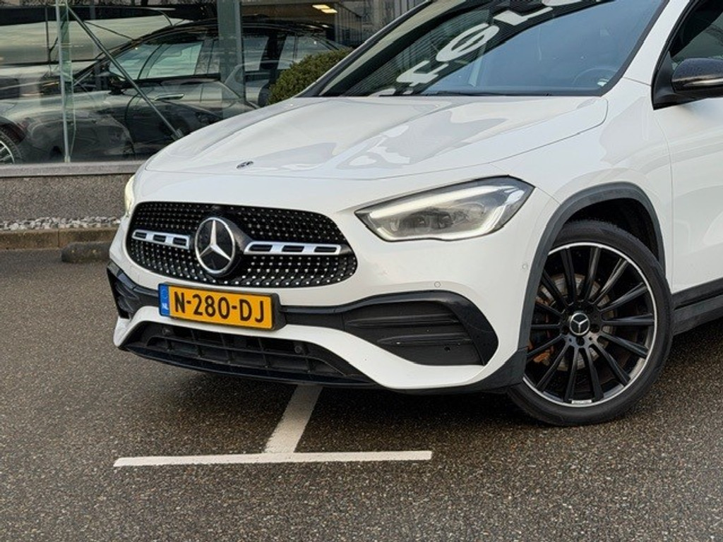 Mercedes-Benz GLA 180 Business Solution AMG 50588463-4.jpg | Sterdome B.V.
