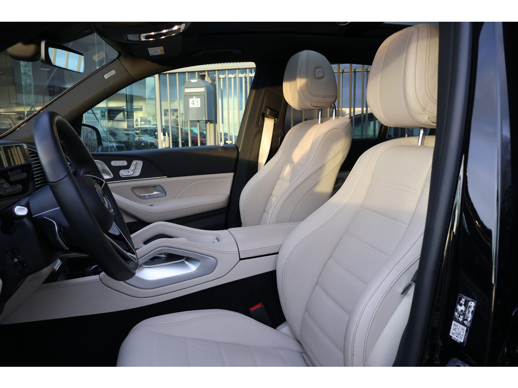 Mercedes-Benz GLE 400 e 4MATIC AMG Line Premium Plus l Panoramadak l AIRMATIC l MBUX l HEAD-UP l Wegklapbare trekhaak l Distronic Plus l MULTIBEAM 50675695-1.jpg | Sterdome B.V.
