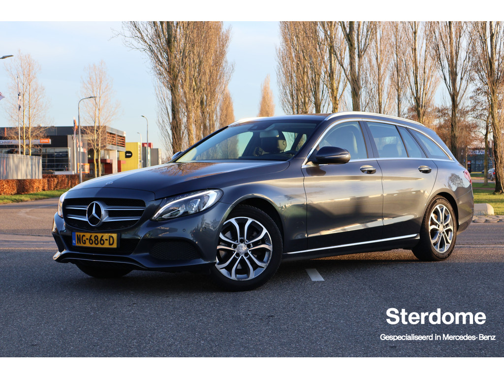 Mercedes-Benz C-Klasse Estate 200 Ambition I Trekhaak I Camera I Stoelverwarming I Led I Tempomaat I Half leder I Elektrisch bedienbare achterklep l PT 50818698-0.jpg | Sterdome B.V.