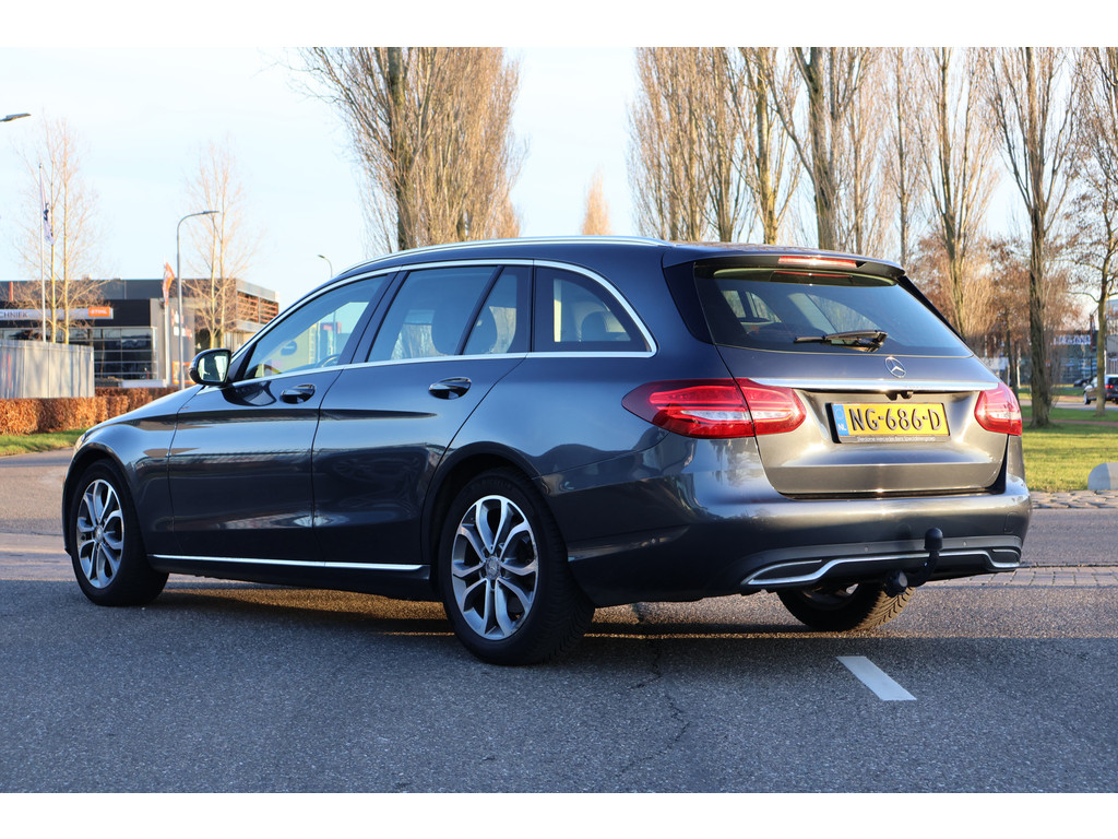 Mercedes-Benz C-Klasse Estate 200 Ambition I Trekhaak I Camera I Stoelverwarming I Led I Tempomaat I Half leder I Elektrisch bedienbare achterklep l PT 50818698-3.jpg | Sterdome B.V.
