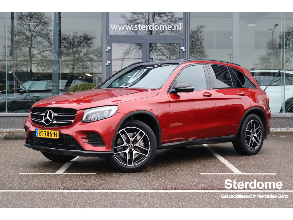 Mercedes-Benz GLC 250 d 4MATIC AMG l Panoramadak l Trekhaak l Stoelverwarming I Camera I Night Pakket l PTS l LED l Airconditioning lSpiegel pakke 50955062-0.jpg | Sterdome B.V.