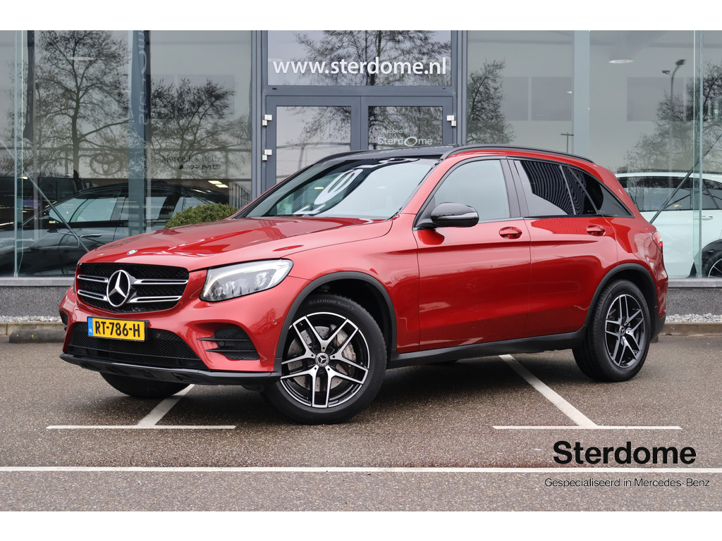 Mercedes-Benz GLC 250 d 4MATIC AMG l Panoramadak l Trekhaak l Stoelverwarming I Camera I Night Pakket l PTS l LED l Airconditioning lSpiegel pakke 50955062-0.jpg | Sterdome B.V.