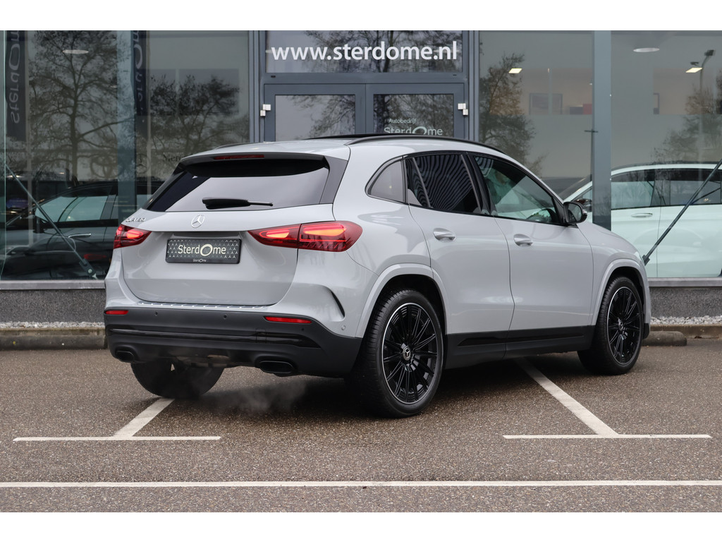 Mercedes-Benz GLA 180 AMG Line I 2025 I Panorama dak I MANUFAKTUR Alpine Grijs I Trekhaak I Stoelverwarming I MULTIBEAM Led I Camera I 51282224-2.jpg | Sterdome B.V.