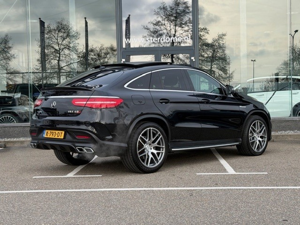 Mercedes-Benz GLE Coupé AMG 63 4MATIC V8 I Panorama dak I Distronic I AIRMATC I Harman/Kardon I Stoelverwarming I 360 camera I Lederen bekleding I 51359136-2.jpg | Sterdome B.V.