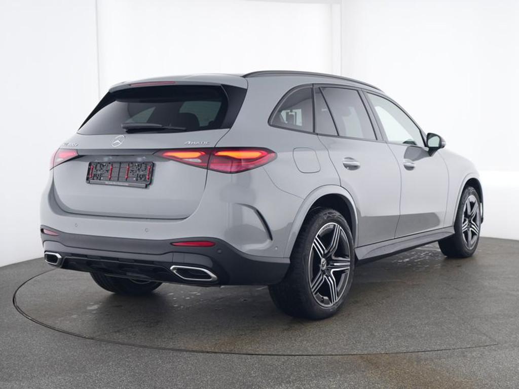Mercedes-Benz GLC 400e 4MATIC AMG Line Premium 381 PK I MANUFAKTUR ALPINE I Panorama dak I Trekhaak I 360 camera I DIGITAL LIGHT I Memory stoelen 51427746-1.jpg | Sterdome B.V.