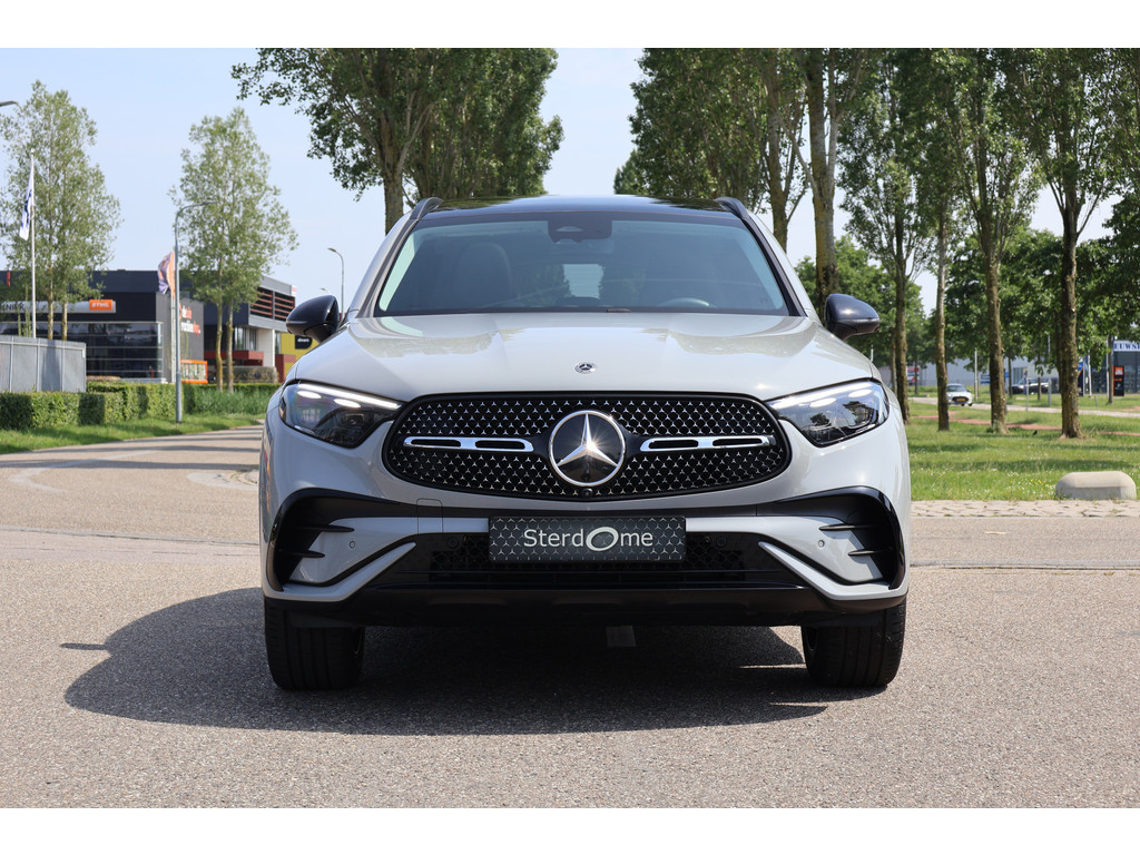 Mercedes-Benz GLC 400e 4MATIC AMG Line Premium 381 PK I MANUFAKTUR ALPINE I Panorama dak I Trekhaak I 360 camera I DIGITAL LIGHT I Memory stoelen 51427746-4.jpg | Sterdome B.V.