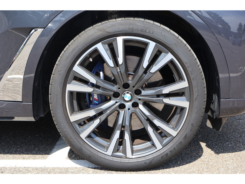 BMW X7 xDrive40i 6p. l 340 PK l Panodak l LASER l Head-up l Soft close l 3500 Ahw gewicht l Memory l B & W l 360 Camera l Stuurverw. l 51588442-3.jpg | Sterdome B.V.