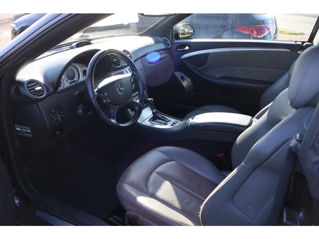 Mercedes-Benz CLK-Klasse Cabrio 200 K. Avantgarde l Nappa Leder l Comand l Stoelverwarming l Elektrisch bedienbare kap l Windscherm l pts l Airco l 51831311-1.jpg | Sterdome B.V.