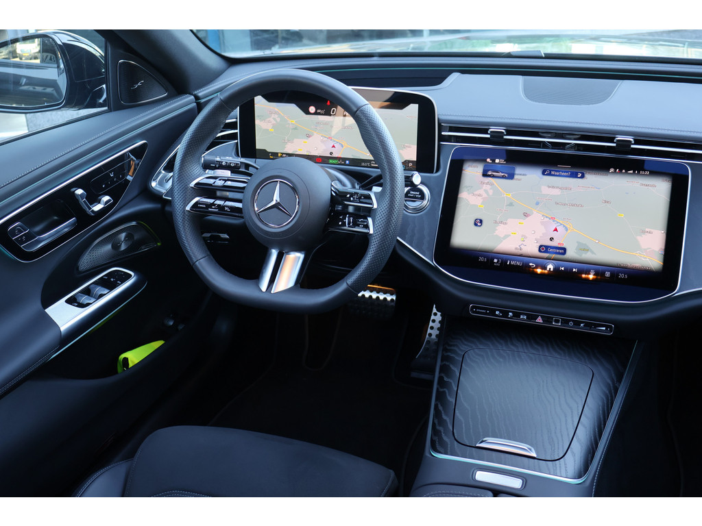 Mercedes-Benz E-Klasse Estate 300 e Edition AMG Line l Airmatic l Panoramadak l 360 gr Camera l Distronic l MBUX l Burmester 4D l Winterpakket l Digita 51962286-1.jpg | Sterdome B.V.