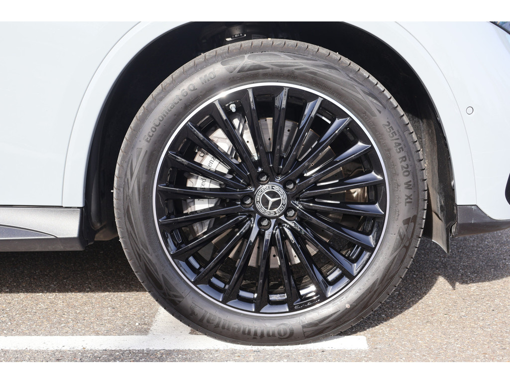 Mercedes-Benz GLC Coupé 400e 4MATIC AMG Line I Luchtvering I Meesturende achteras I Panorama dak I NAPPA Leer I 360 camera I Trekhaak I HUD I Burm 52214835-3.jpg | Sterdome B.V.