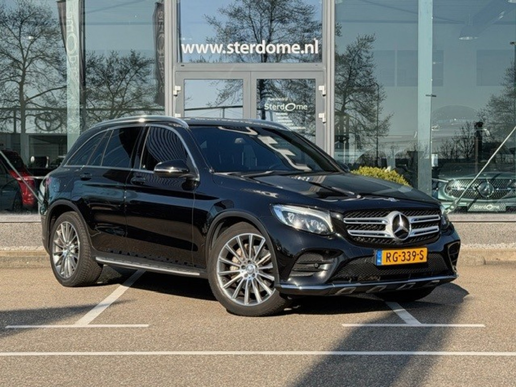 Mercedes-Benz GLC 250 4MATIC AMG l Luchtvering Airmatic l Camera l LED High Performance l Stoelverwarming l Multispaak l Bluetooth l Elektr. bedie 52299740-4.jpg | Sterdome B.V.