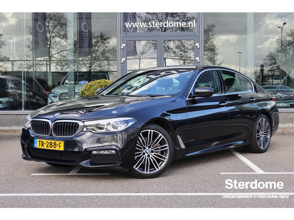 BMW 5 Serie 520d EDE High Executive M Sport pakket l LED Adaptief l Navigatie Professional l Airodynamica pakket l Driving Assistance l PDC 52456988-0.jpg | Sterdome B.V.
