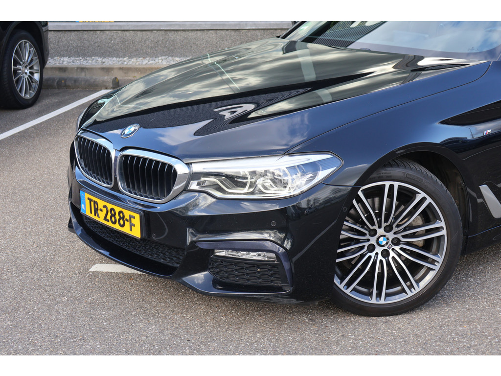 BMW 5 Serie 520d EDE High Executive M Sport pakket l LED Adaptief l Navigatie Professional l Airodynamica pakket l Driving Assistance l PDC 52456988-4.jpg | Sterdome B.V.