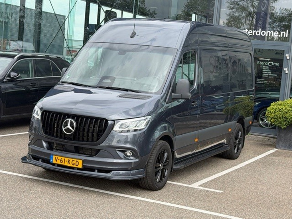 Mercedes-Benz Sprinter 319 1.9 CDI L2 Night Edition l Distronic l LED High Performance l Geveerde best. stoel l MBUX l Smartphone Integratie l Trekhaak 52886202-3.jpg | Sterdome B.V.