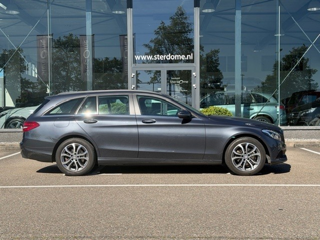 Mercedes-Benz C-Klasse Estate 200 CDI l Ambition l LED l Wegklapbare trekhaak l PTS l Regensensor l Comand APS l Airco l Interieur verlichtingspakket l 53172853-3.jpg | Sterdome B.V.