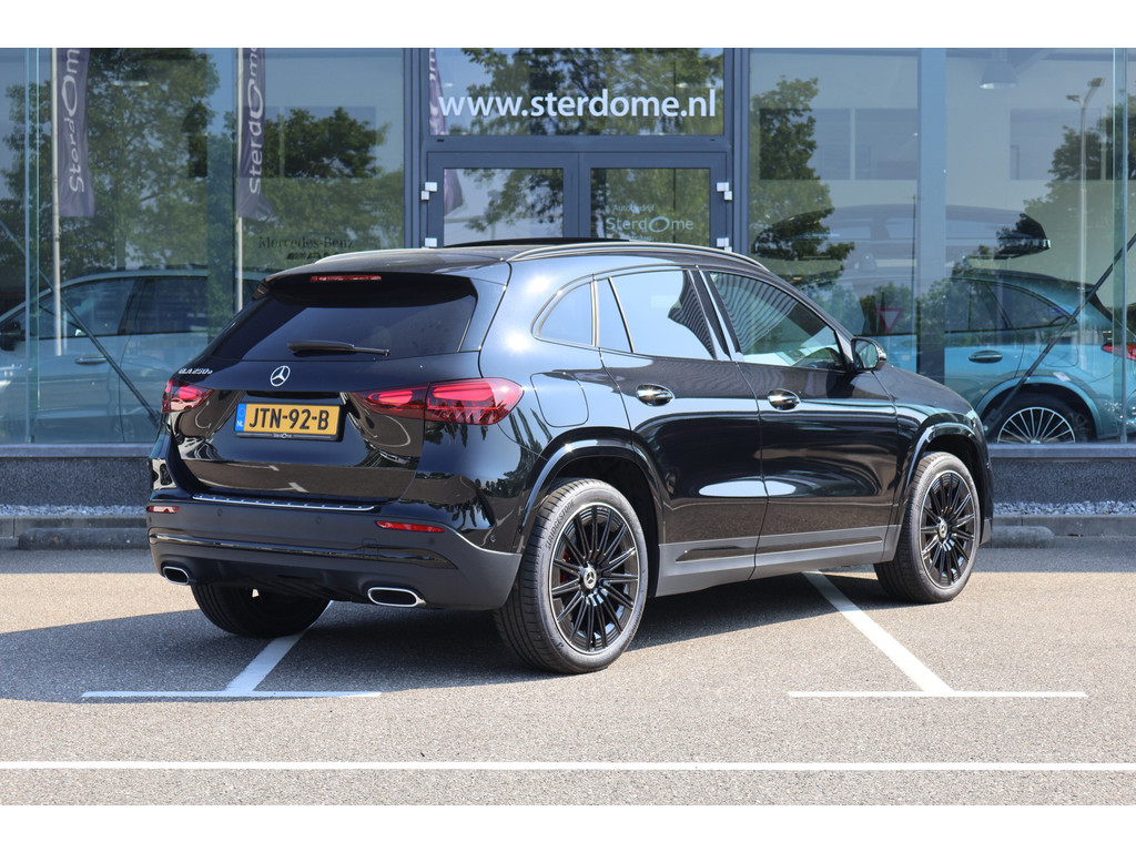 Mercedes-Benz GLA 250 e Star Edition AMG Line l Panoramadak l Distronic I MBUX l 360 camera I Sfeerverlichting I Wegklapbare trekhaak l HUD l Airc 53348744-2.jpg | Sterdome B.V.