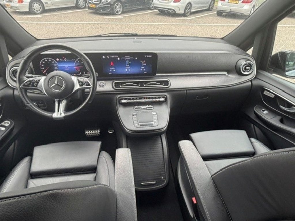 Mercedes-Benz V-Klasse 250d 4-MATIC L3 DC AMG optiek l Multibeam LED l winterpakket l electrische zijdeuren l MBUX l 360 gr Camera l THERMOTRONIC l Tre 54359236-1.jpg | Sterdome B.V.