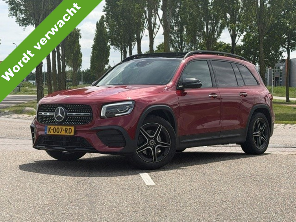 Mercedes-Benz GLB 200 Business Solution AMG 163 PK I Panoramadak I Trekhaak I Stoelverwarming I Camera I Elektrische stoelen I Mulitibeam led I 54450531-0.jpg | Sterdome B.V.