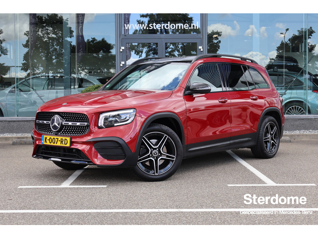 Mercedes-Benz GLB 200 Business Solution AMG 163 PK I Panoramadak I Trekhaak I Stoelverwarming I Tempomaat I Camera I Elektrische stoelen I Mulitib 54450531-0.jpg | Sterdome B.V.