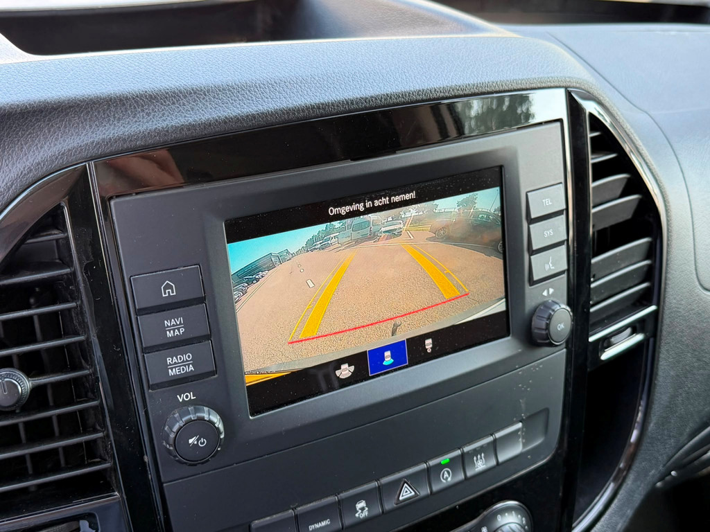 Mercedes-Benz Vito 114 CDI Lang 2.0 RWD I Trekhaak I Automaat I Distronic I Stoelverwarming I Camera I Audi MB 40 I Alarm klasse 3 I DAB I Airco l Regensensor l Tweezitsbank l 54554393-1.jpg | Sterdome B.V.